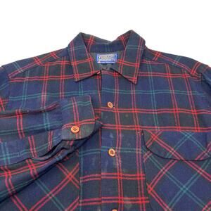 Pendleton Medium Blue Green Red Plaid 100% Virgin Wool Loop Collar Flannel Shirt